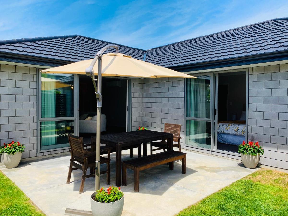 Stunning Modern Retreat Villa Hastings Ngoại thất bức ảnh